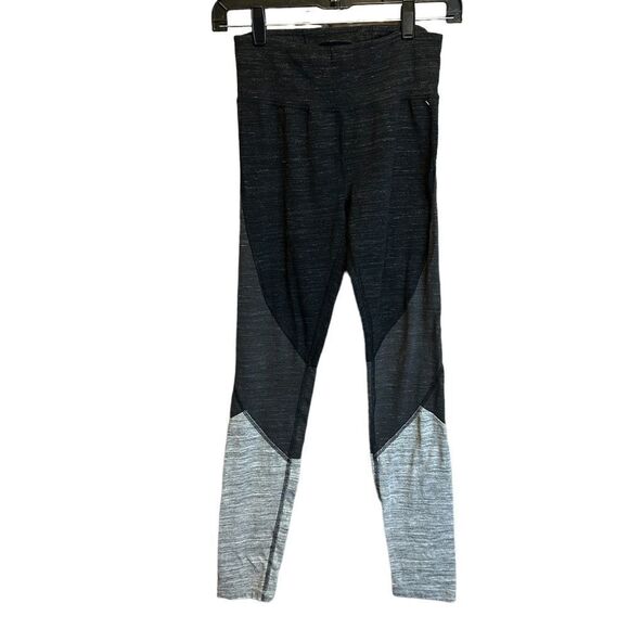 5 for $25🔥XS (0-2) Athletic Works Grey & Black Leggings - Picture 1 of 4